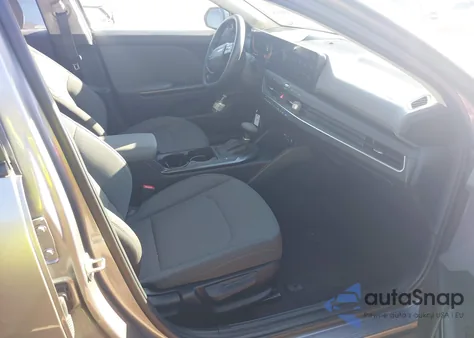 2025 Kia K4 Lxs z USA, uszkodzony, nr VIN 3KPFT4DE3SE034751